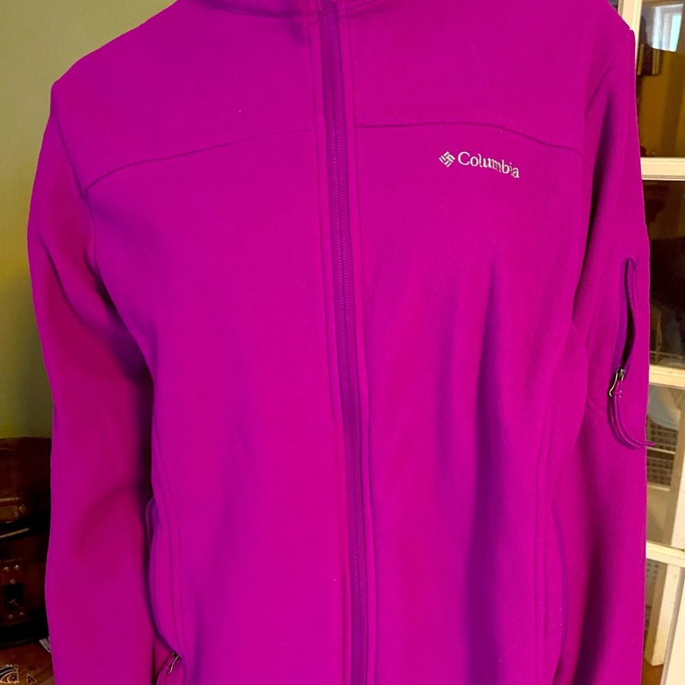 Columbia - large fuses jacket